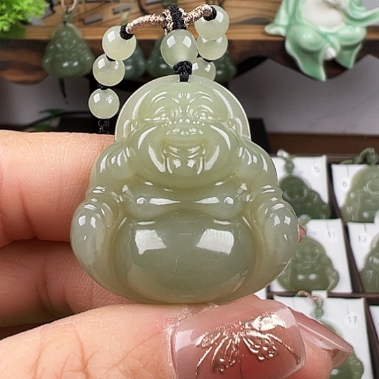 和田玉吊坠(赠链)未镶嵌