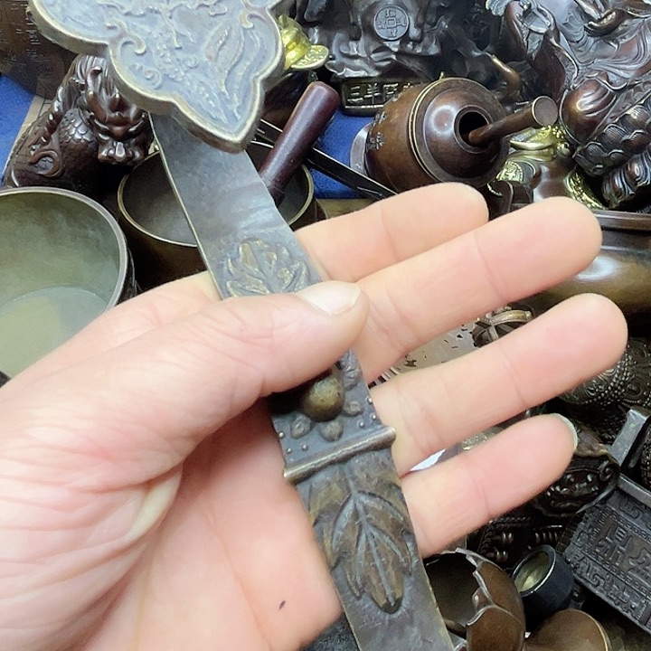 专属定制精美铜摆件