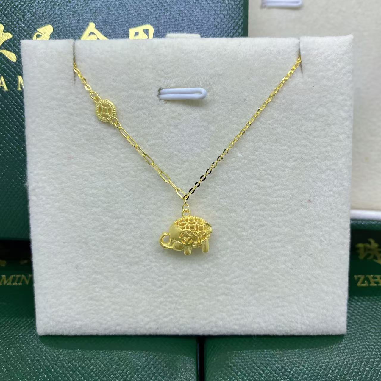 #7281黄18K金Au750精品小象套链吉象如意精美时尚