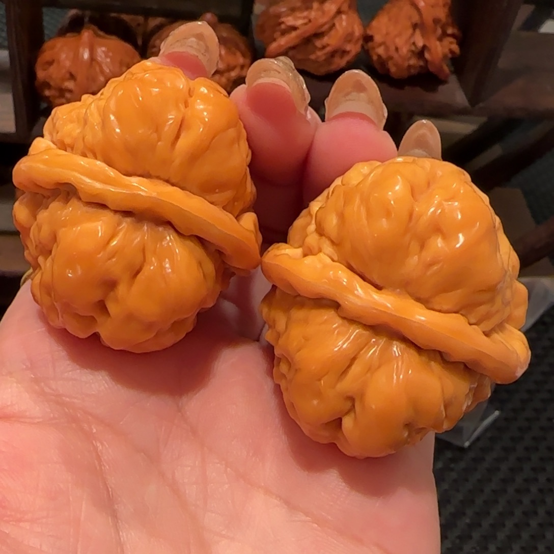 桃核吊坠学**涯蛤蟆头39精品