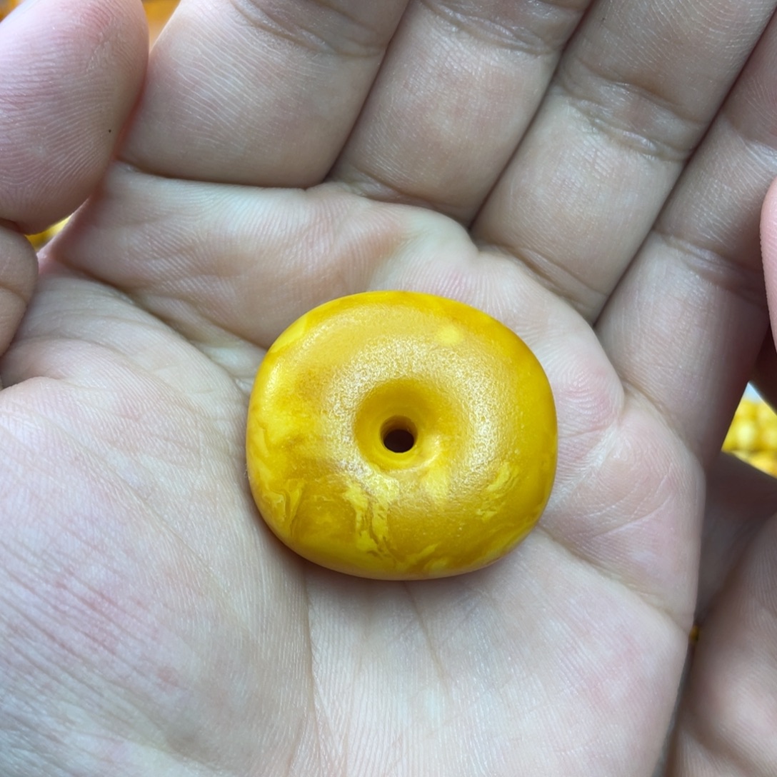 蜜蜡未镶嵌吊坠(不含链)