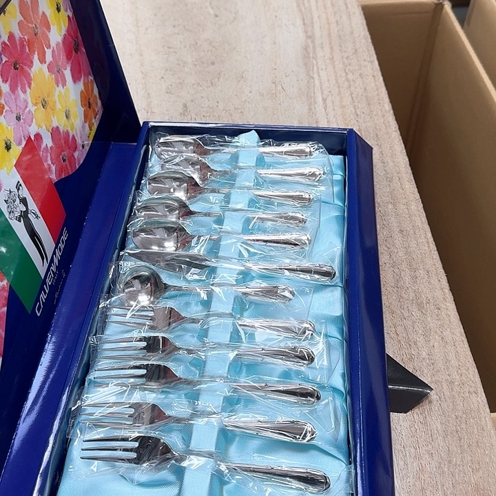 噗哈哈哈哈哈哈哈哈哈我的小