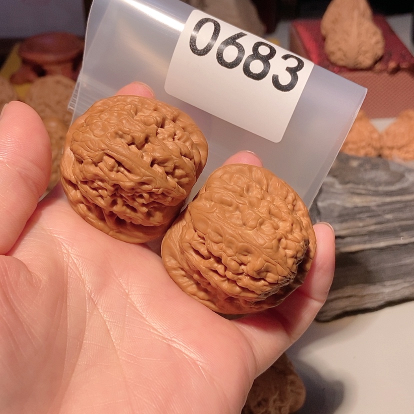 【闪购商品】桃核吊坠励42红锦鲤