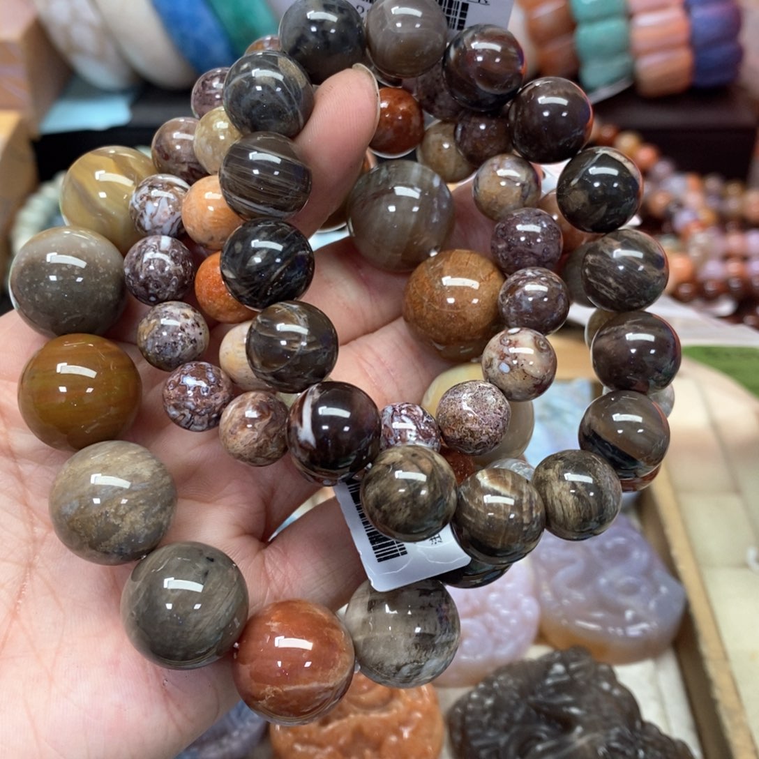 硅化珊瑚（珊瑚玉）手链未镶嵌神***肉102