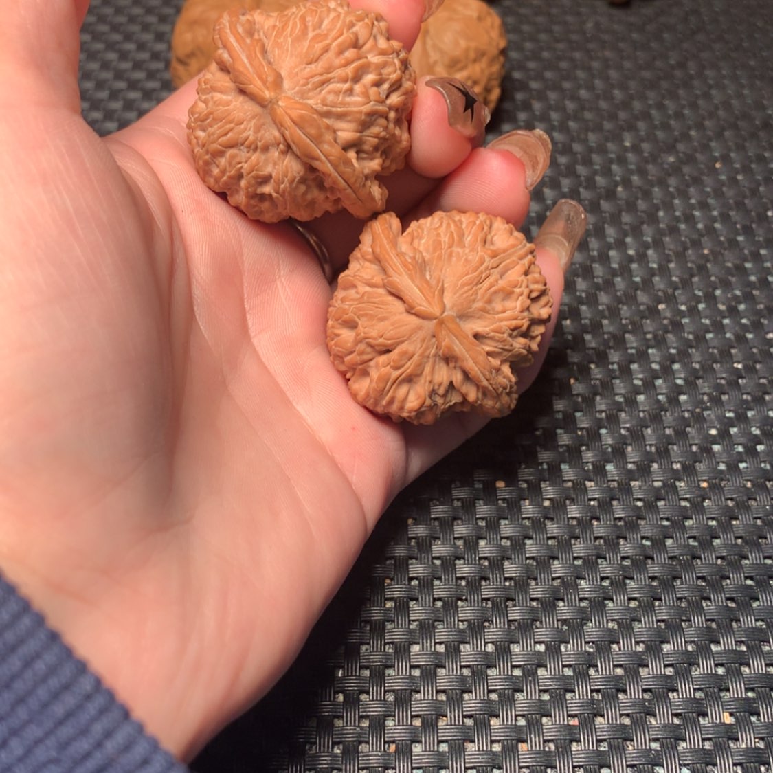 【闪购商品】文玩核桃吊坠球白