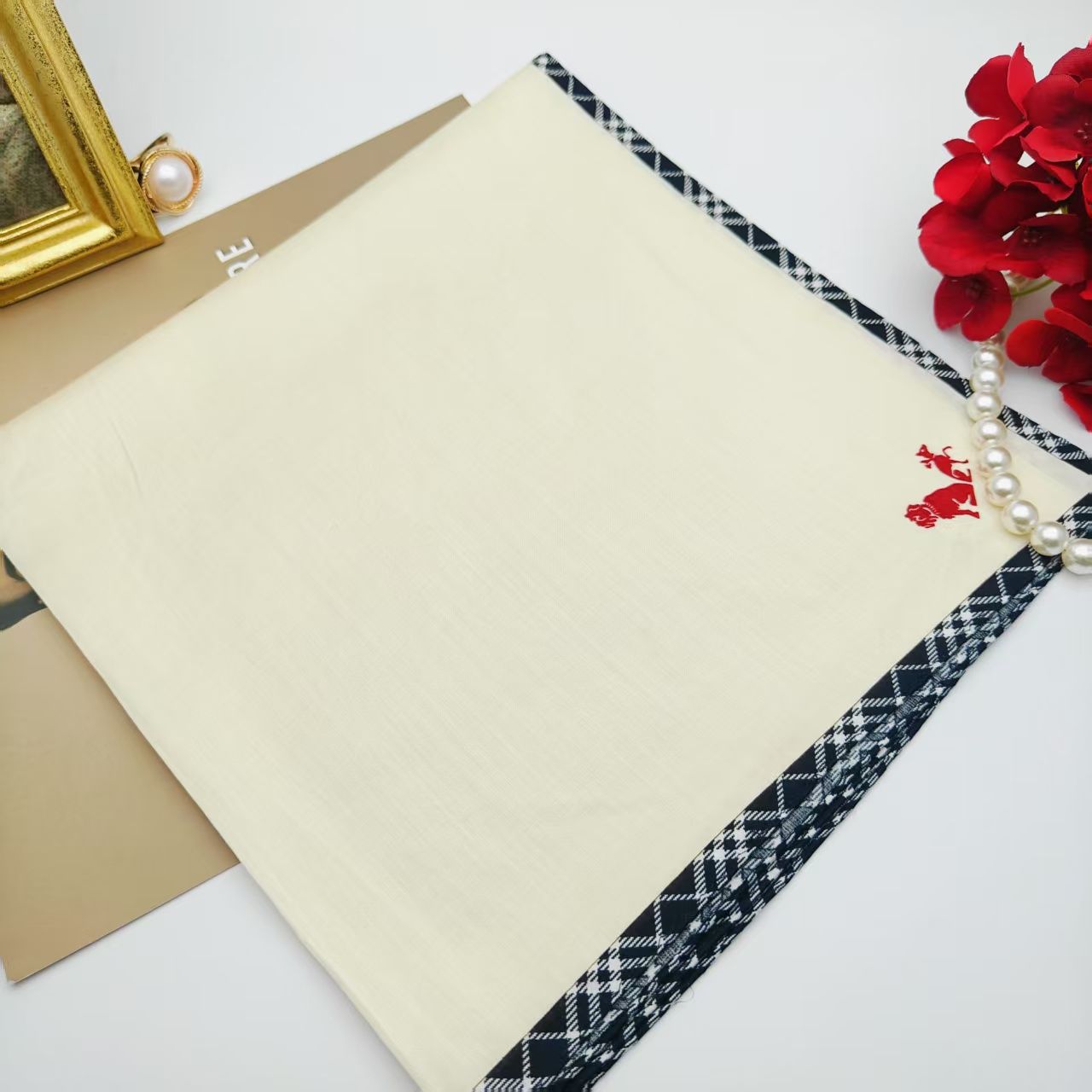 95新 BURBERRY/博柏利 海囤/巴宝莉/丝巾/yy05756