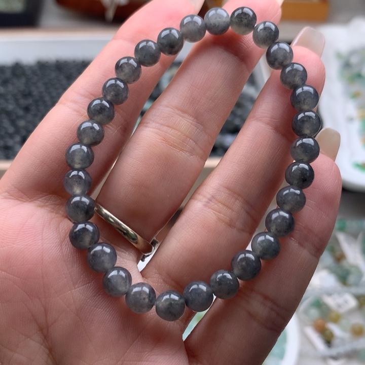 翡翠散珠旅*卡6乌鸡手串