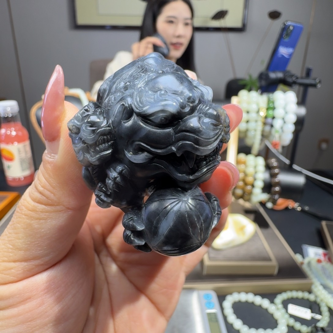 未镶嵌和田玉手链