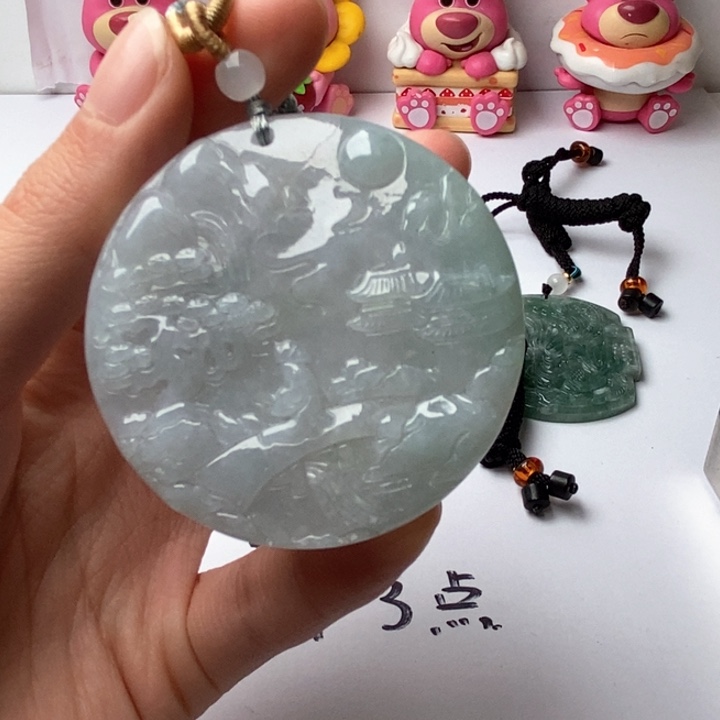 翡翠未镶嵌颈饰翡翠