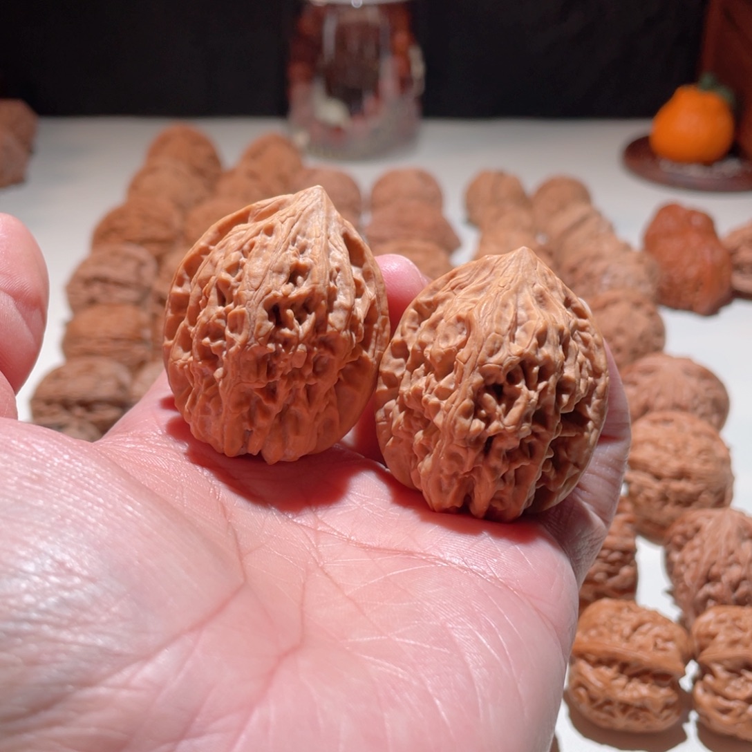 文玩核桃吊坠文玩核桃老款山地鸡心38