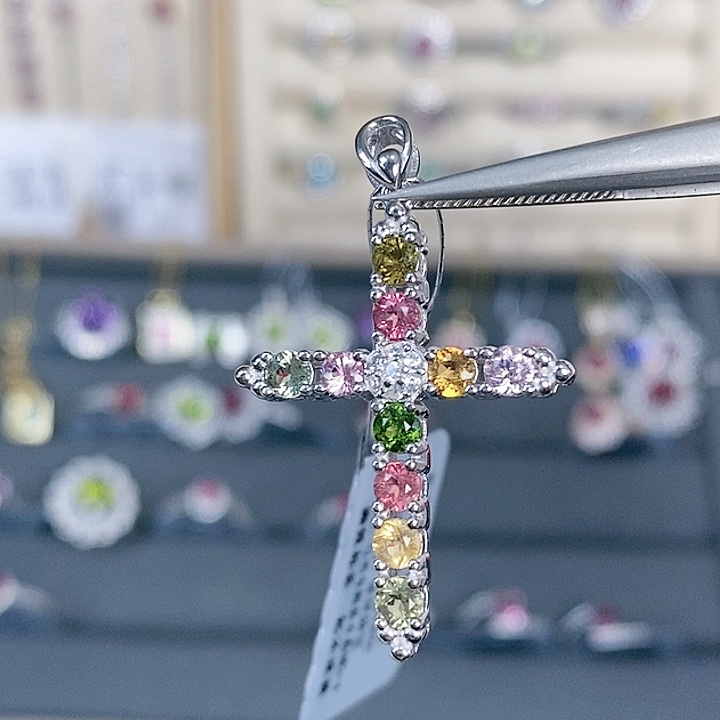 碧玺吊坠(赠链)银S925镶嵌