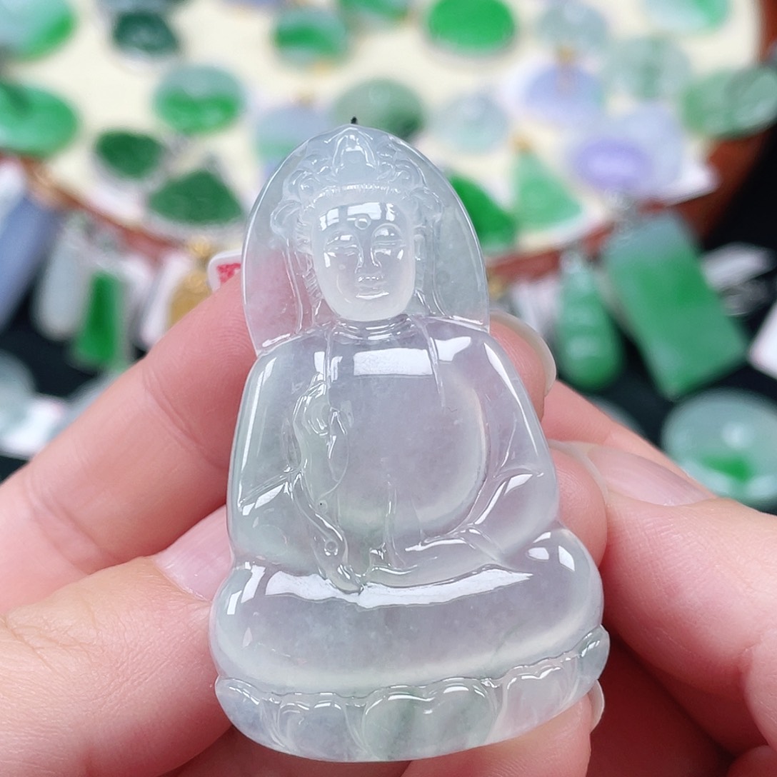 颈饰未镶嵌翡翠观音