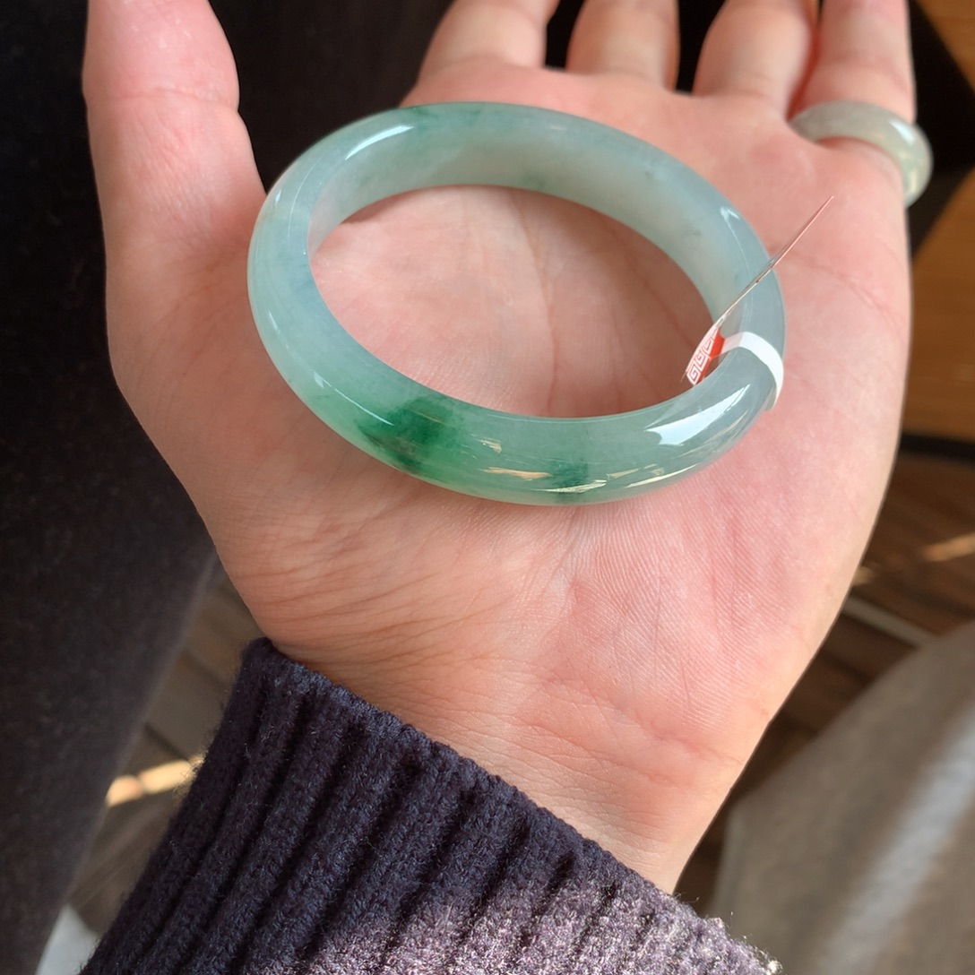 翡翠未镶嵌手镯47号54.5贵妃