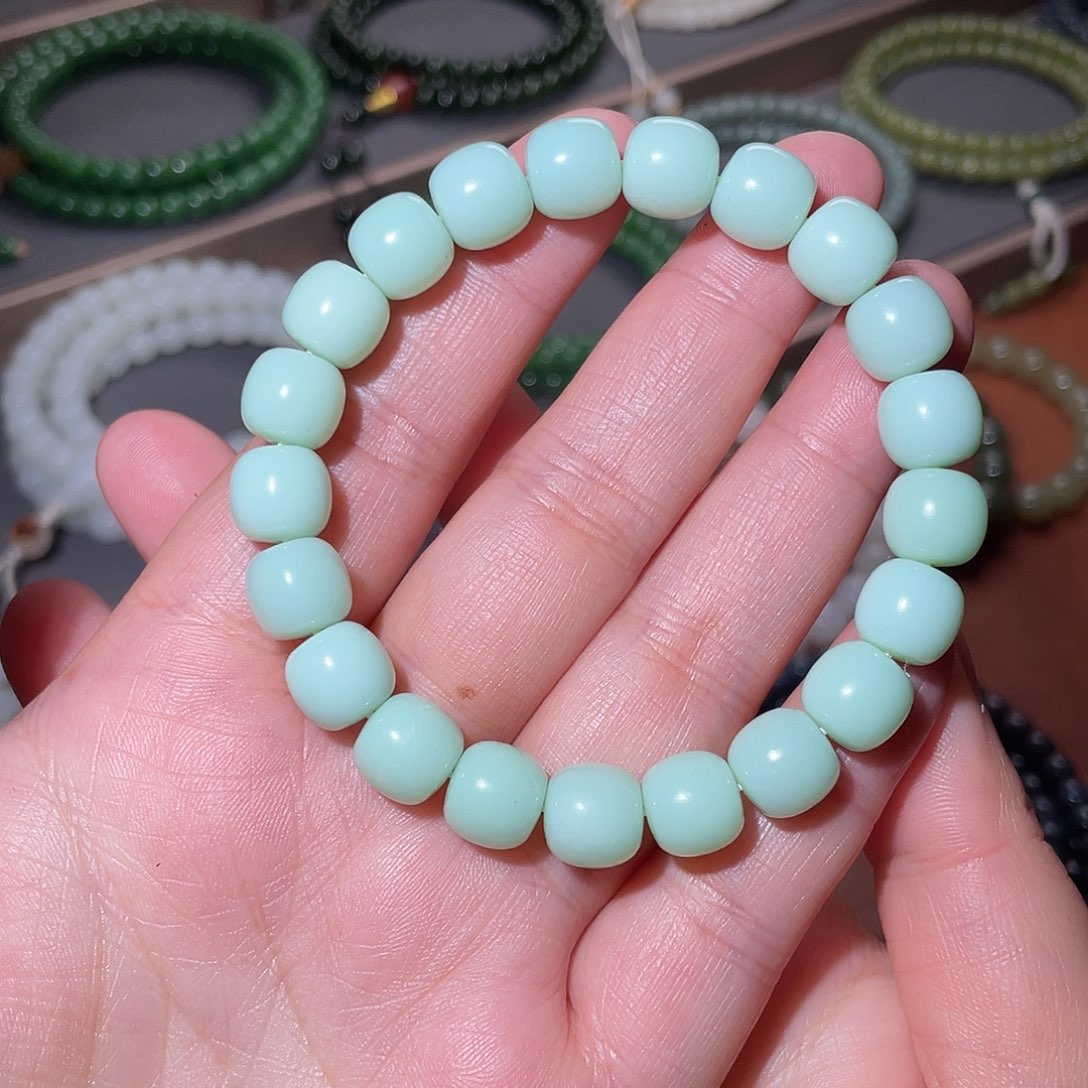 鲸***落和田玉未镶嵌挂件