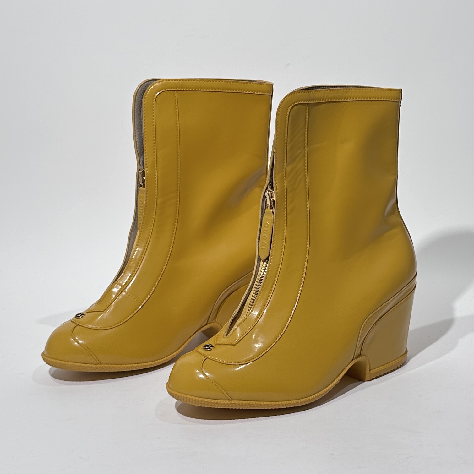 99新 GUCCI/古驰 36.5码 黄色时尚短靴/ML80016