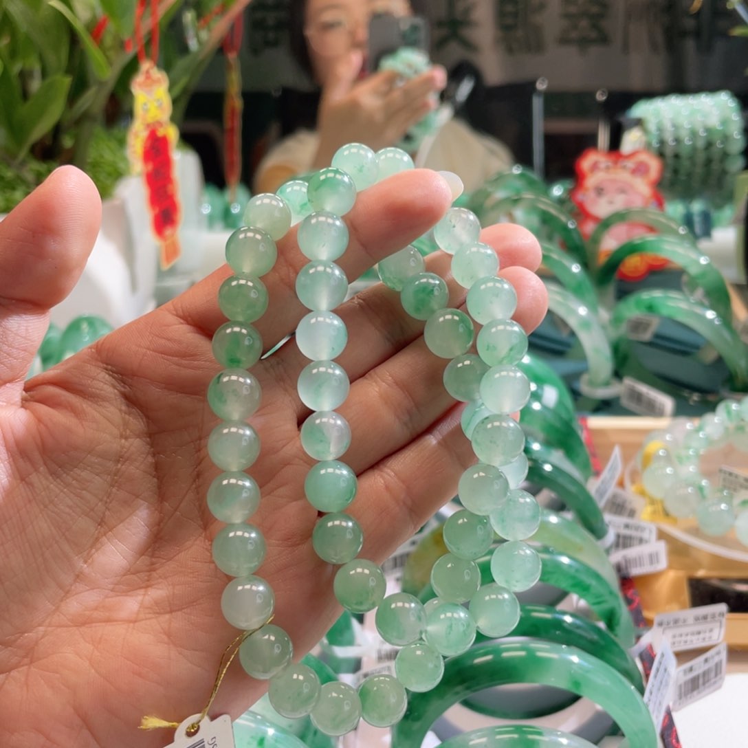 石英质玉手链未镶嵌