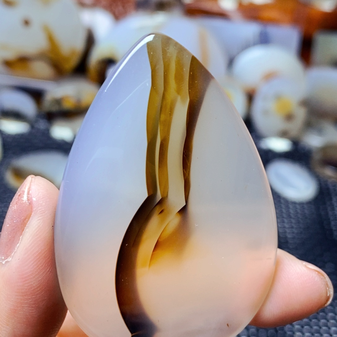 玛瑙/玉髓未镶嵌珠宝半成品