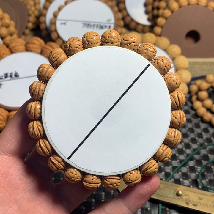 想***，手串桃核12#刀脐小金豆