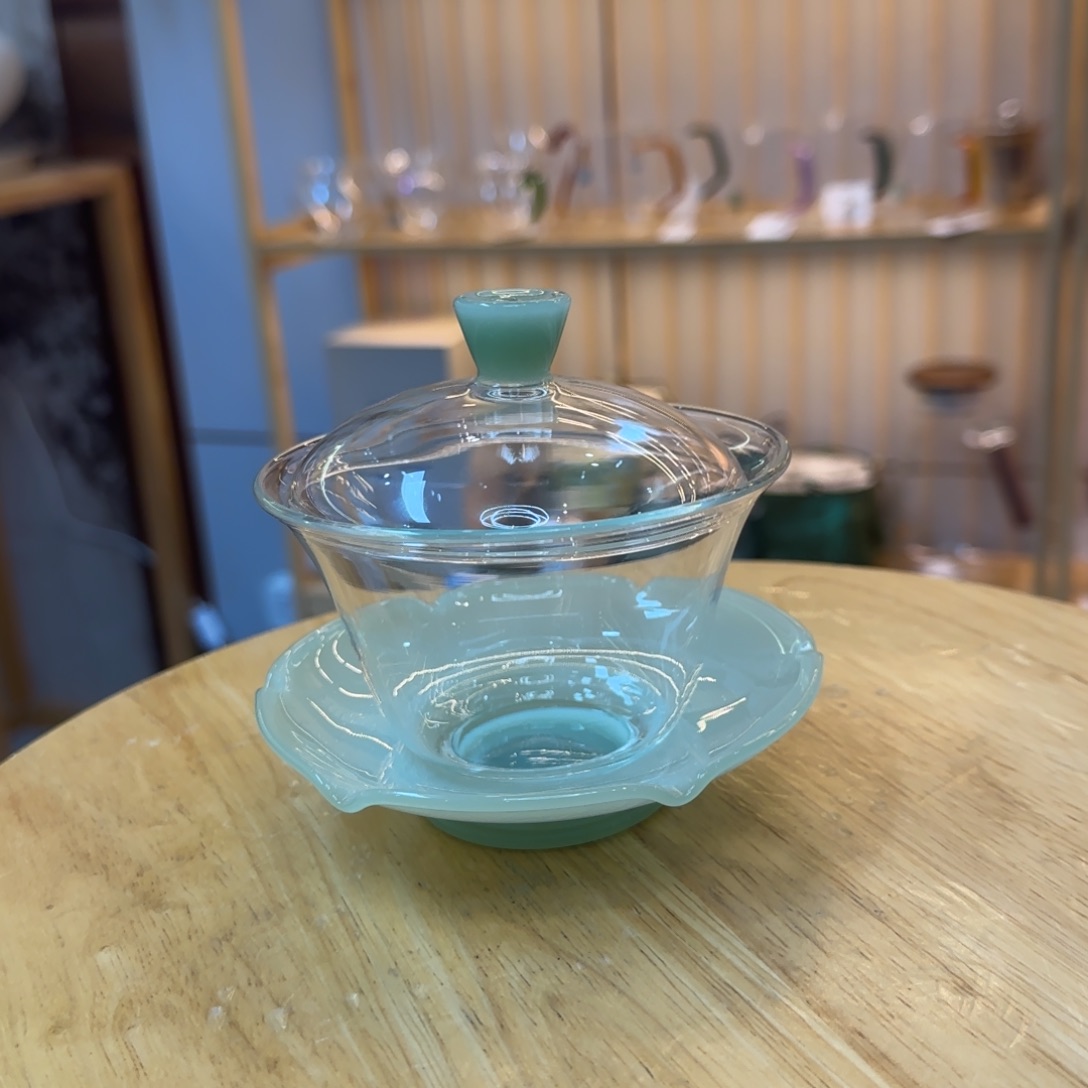 禾器荷叶盖碗浅玉色