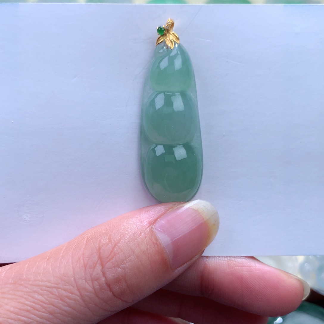 翡翠吊坠(不含链)18K金镶嵌