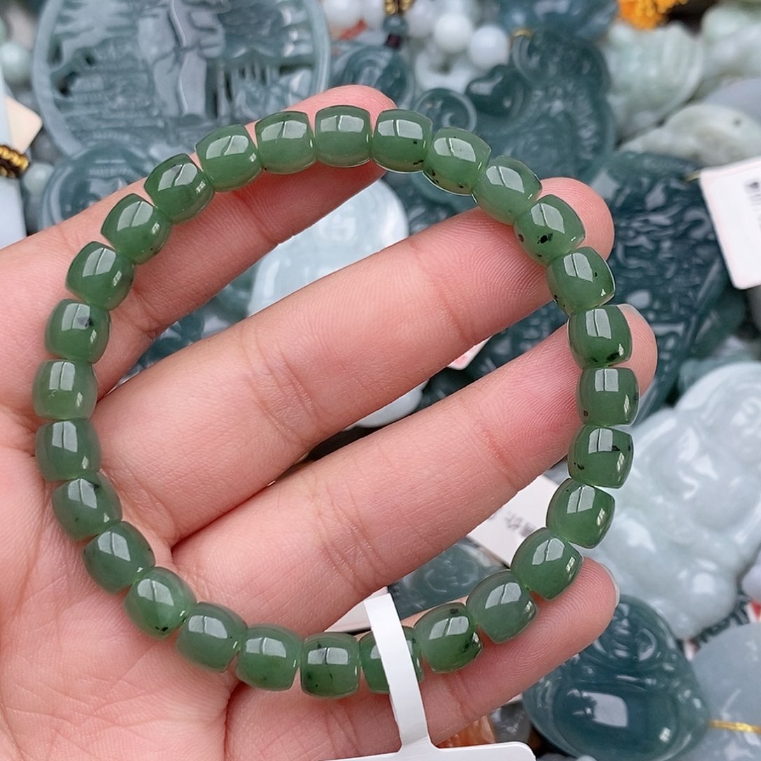 未镶嵌和田玉手链