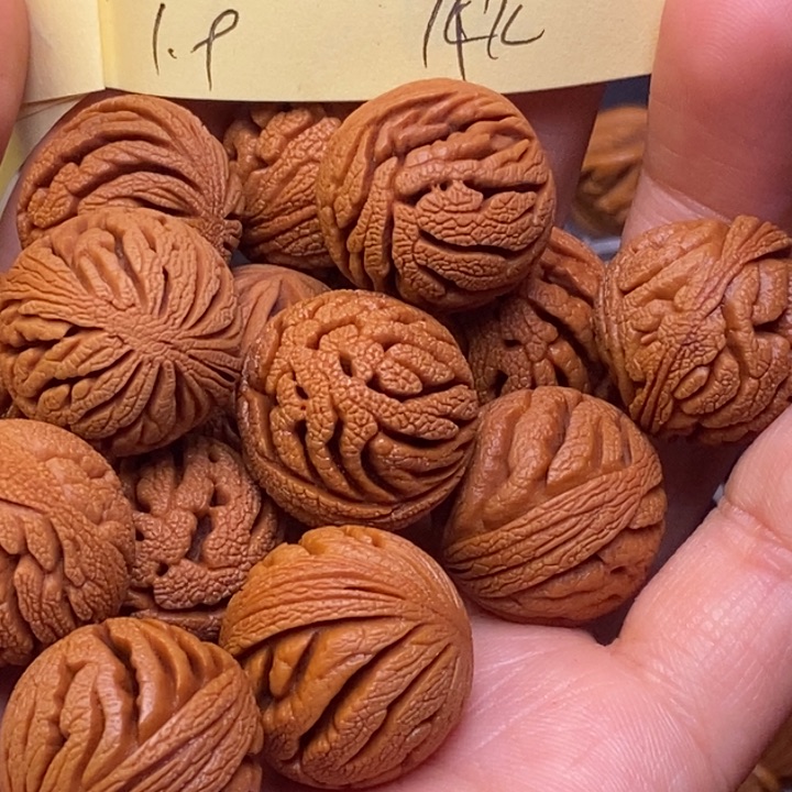 吊坠桃核秦岭龙纹桃核19尺寸