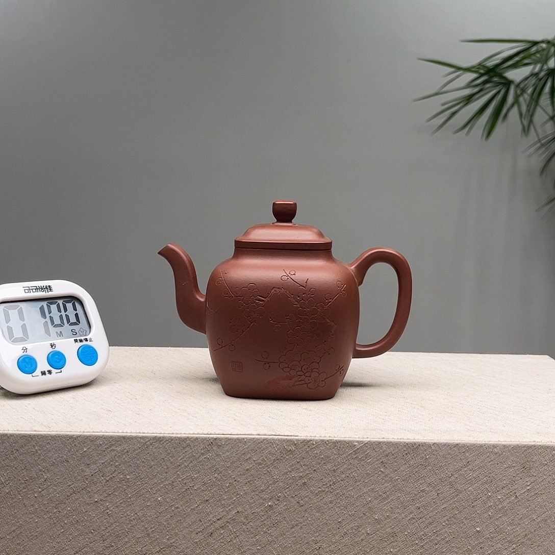 z***u紫砂茶壶大概几句风格不能