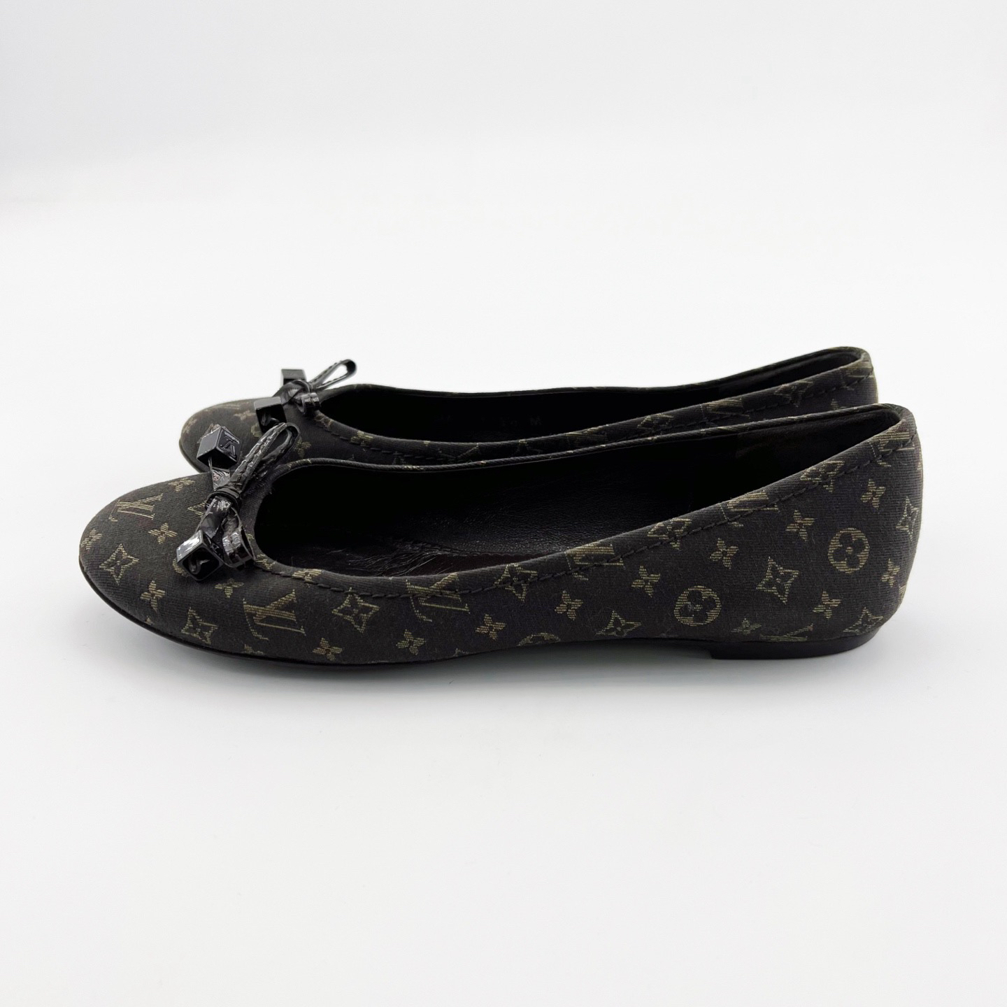 95新 LouisVuitton/路易威登 35.5码/黑棕色丹宁平底鞋/8854390