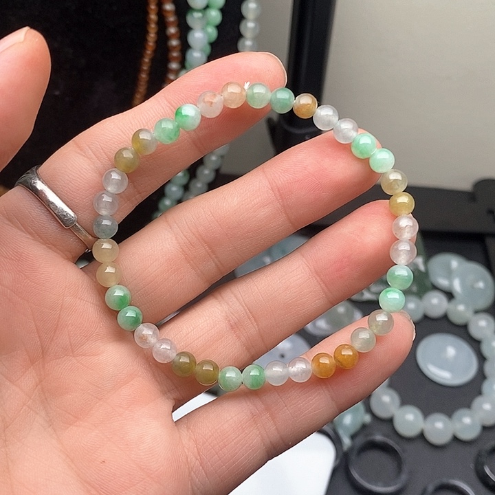 定制翡翠未镶嵌卡5.4