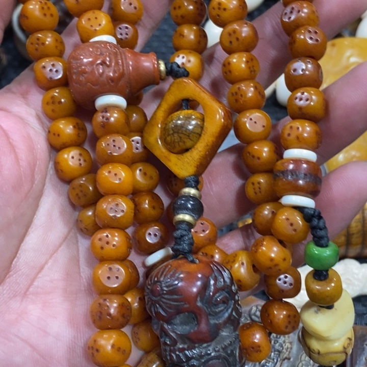 滴血莲花菩提吊坠