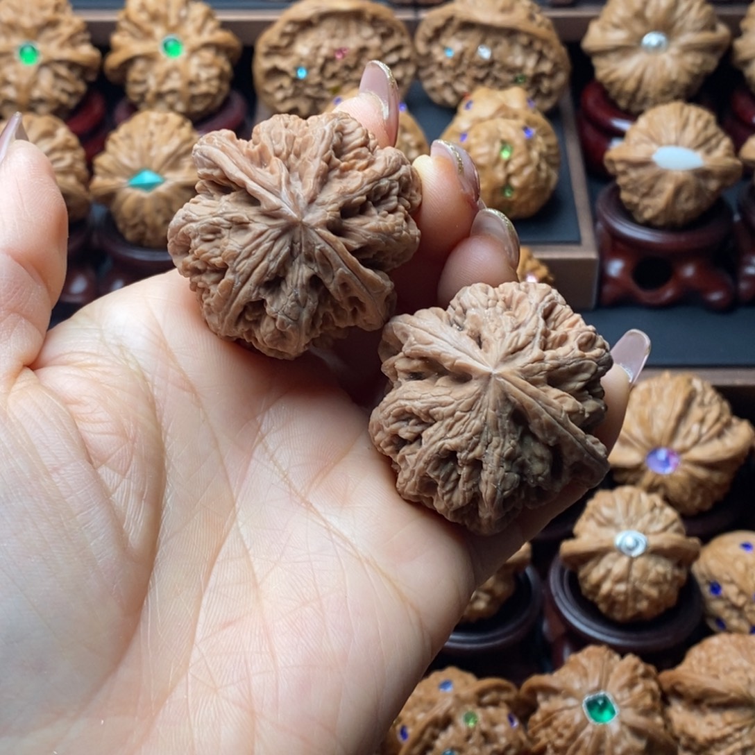 吊坠文玩核桃粗筋