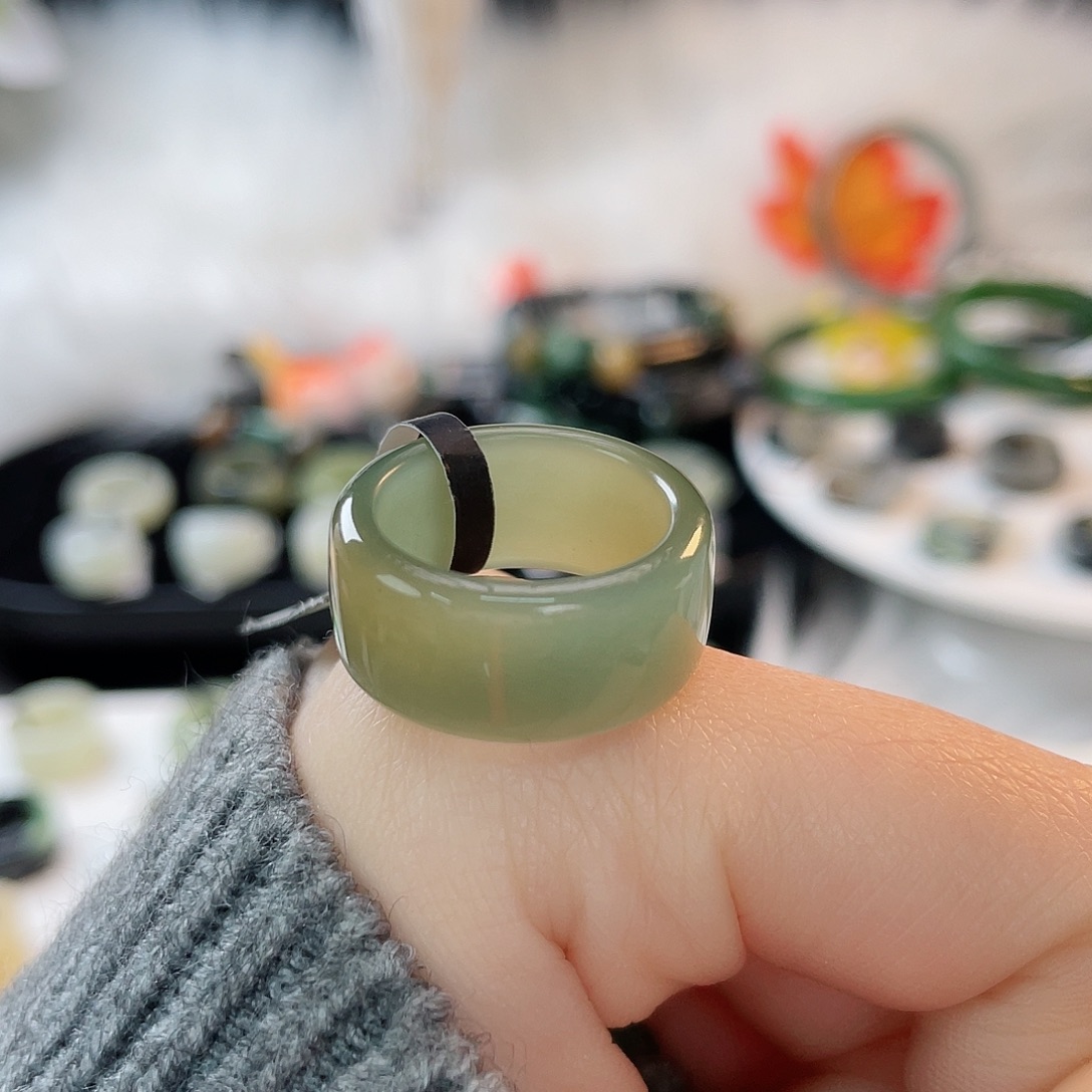 和田玉未镶嵌戒指k11 湖水绿圆切17.4mm