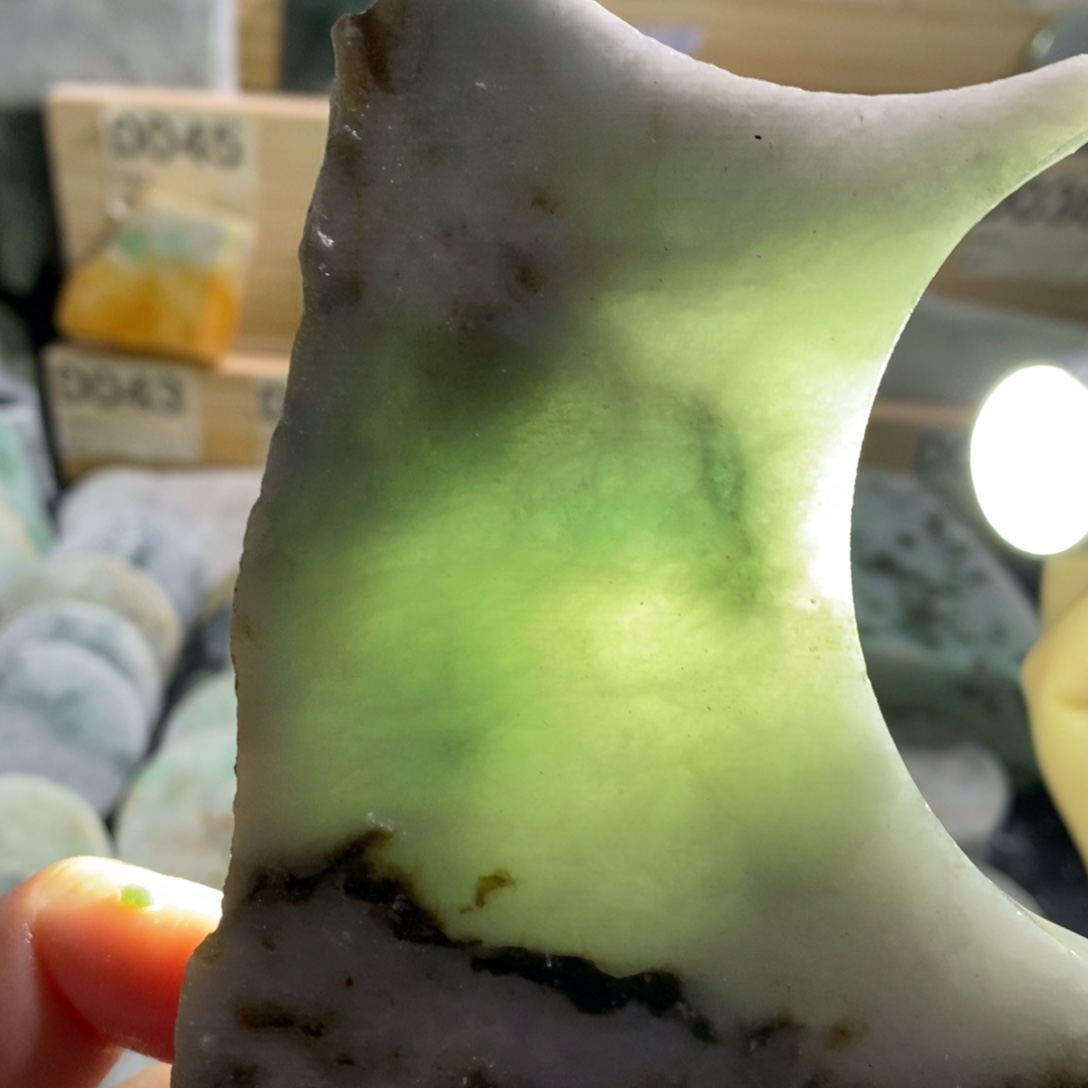 颈饰未镶嵌翡翠天然翡翠