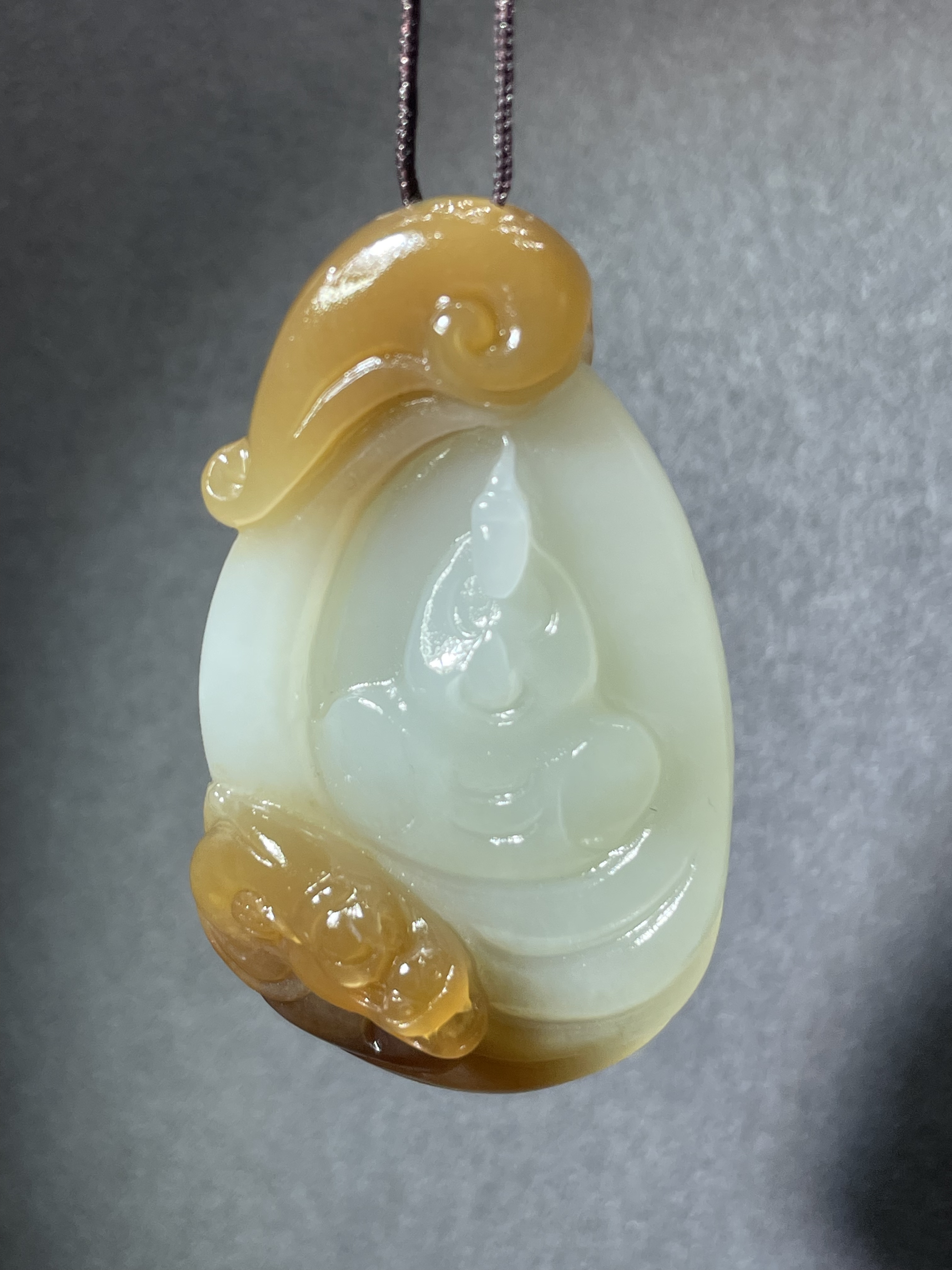 和田玉新疆且末糖白吊坠