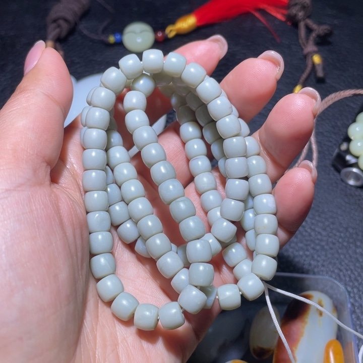 和田玉（青玉）未镶嵌车挂