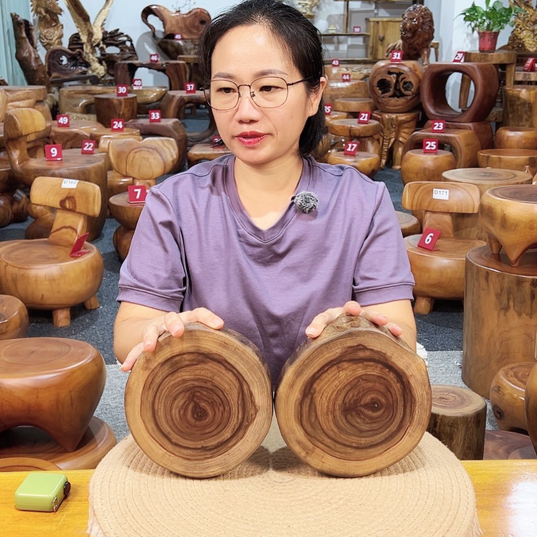 号香樟木尺寸：17-17-4cm