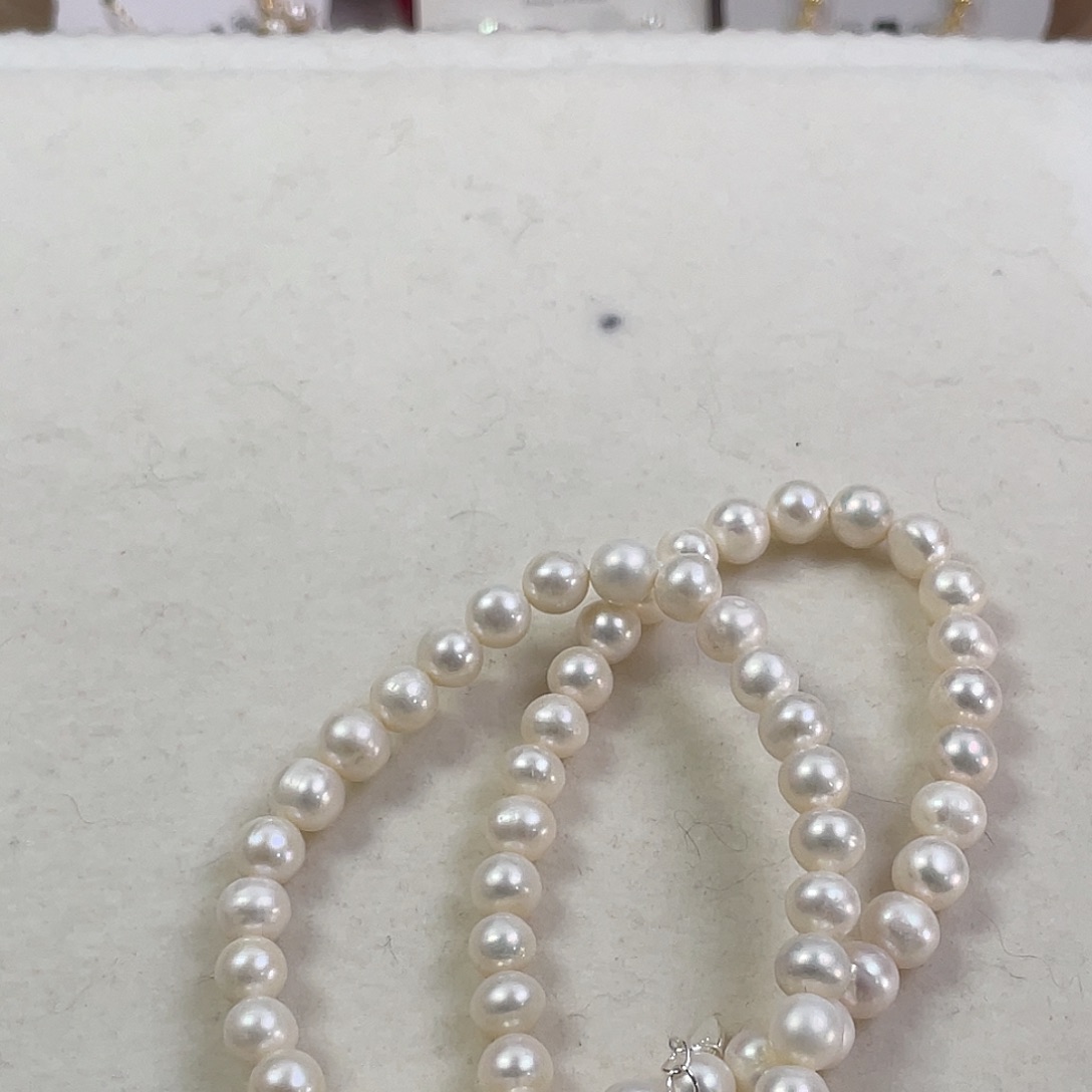 淡水珍珠耳饰未镶嵌