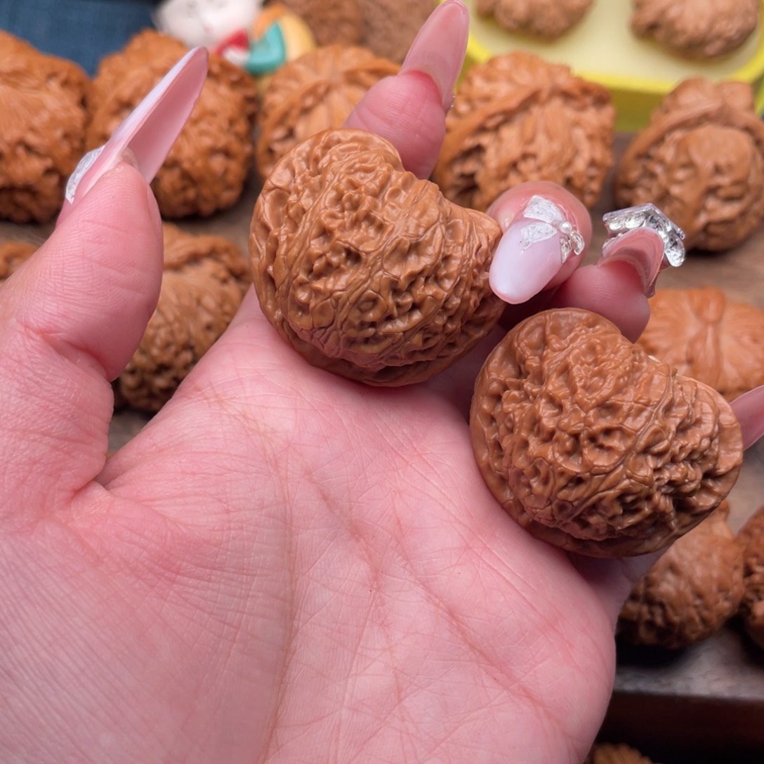 柿***哇文玩核桃把件桃心宫灯39