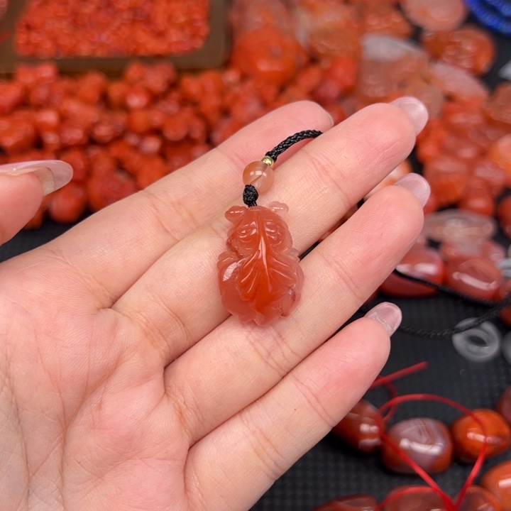 南红玛瑙未镶嵌吊坠(不含链)