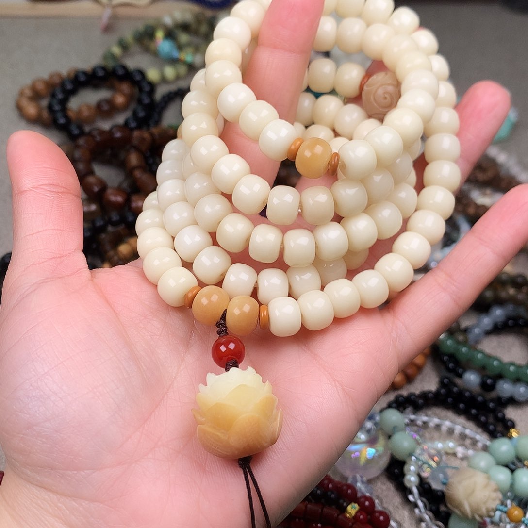 菩提根/象牙果吊坠公主