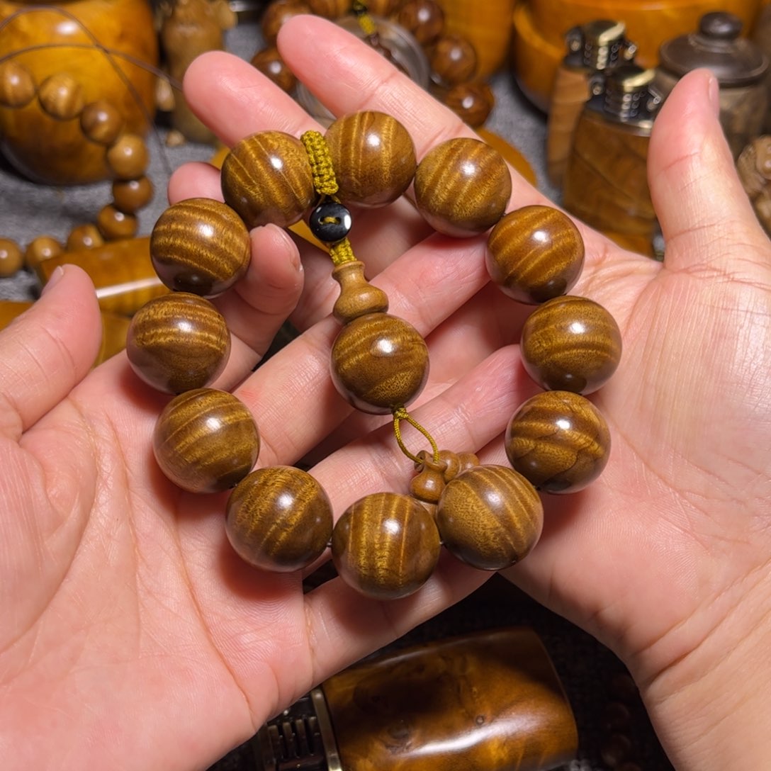 金丝楠满水波2.0手串