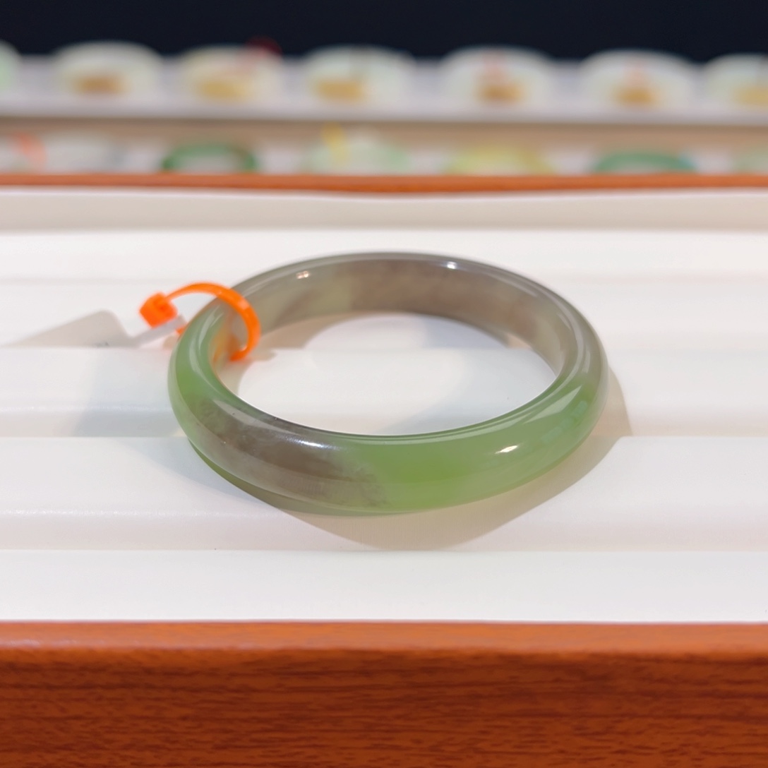 和田玉手镯未镶嵌  【紫翠】特色镯