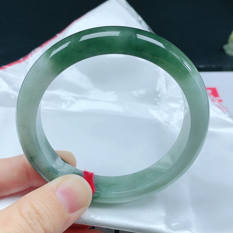 【闪购商品】翡翠手镯未镶嵌用****5天然翡翠手镯
