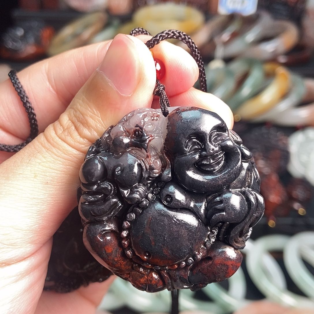 石英质玉颈饰未镶嵌