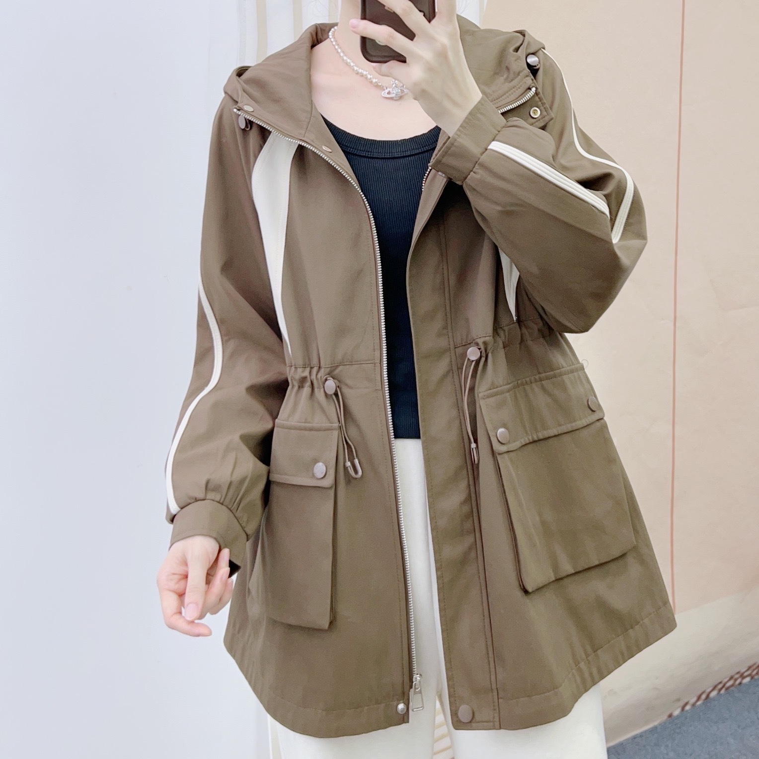 070休闲百搭防风连帽收腰抽绳冲锋衣外套W00070/GP