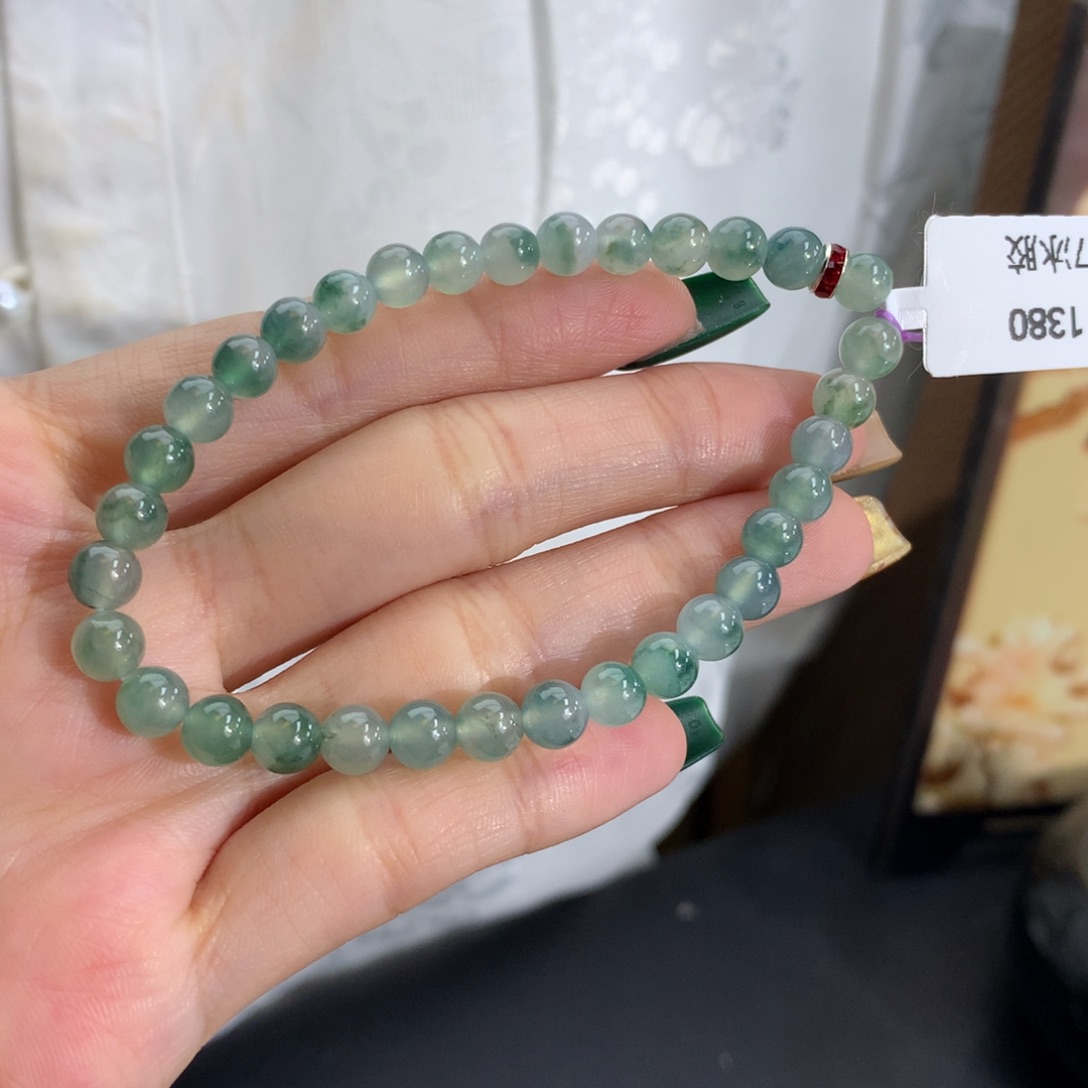 翡翠未镶嵌手串卡5.7冰胶飘花手串