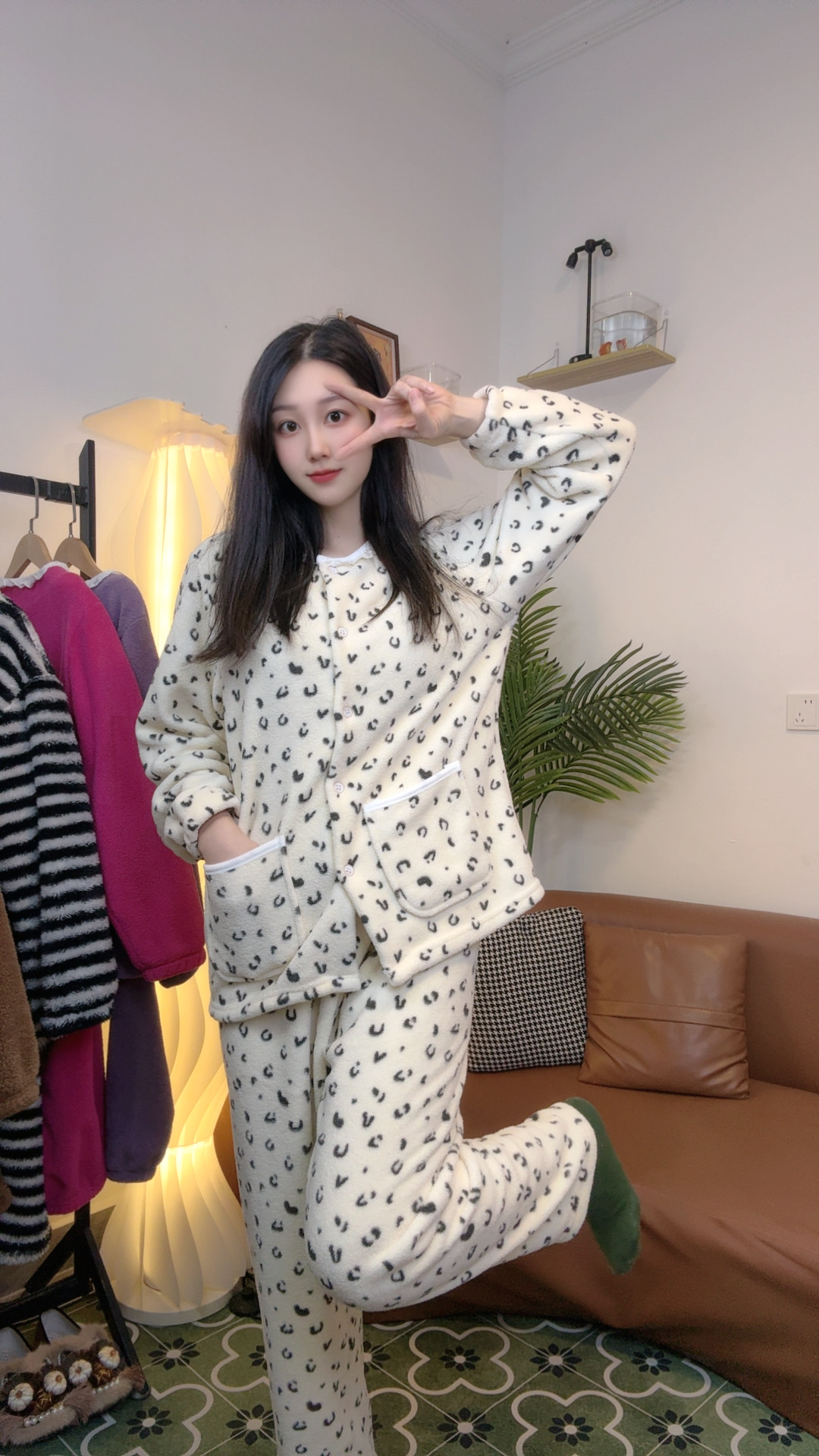 秋冬睡衣青年女士家居服秋冬斑点家居服套装冬季保暖