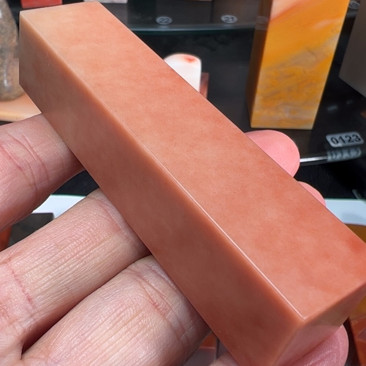 老挝石游走了一个人