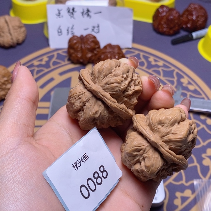 文玩核桃吊坠蛤蟆40.0088