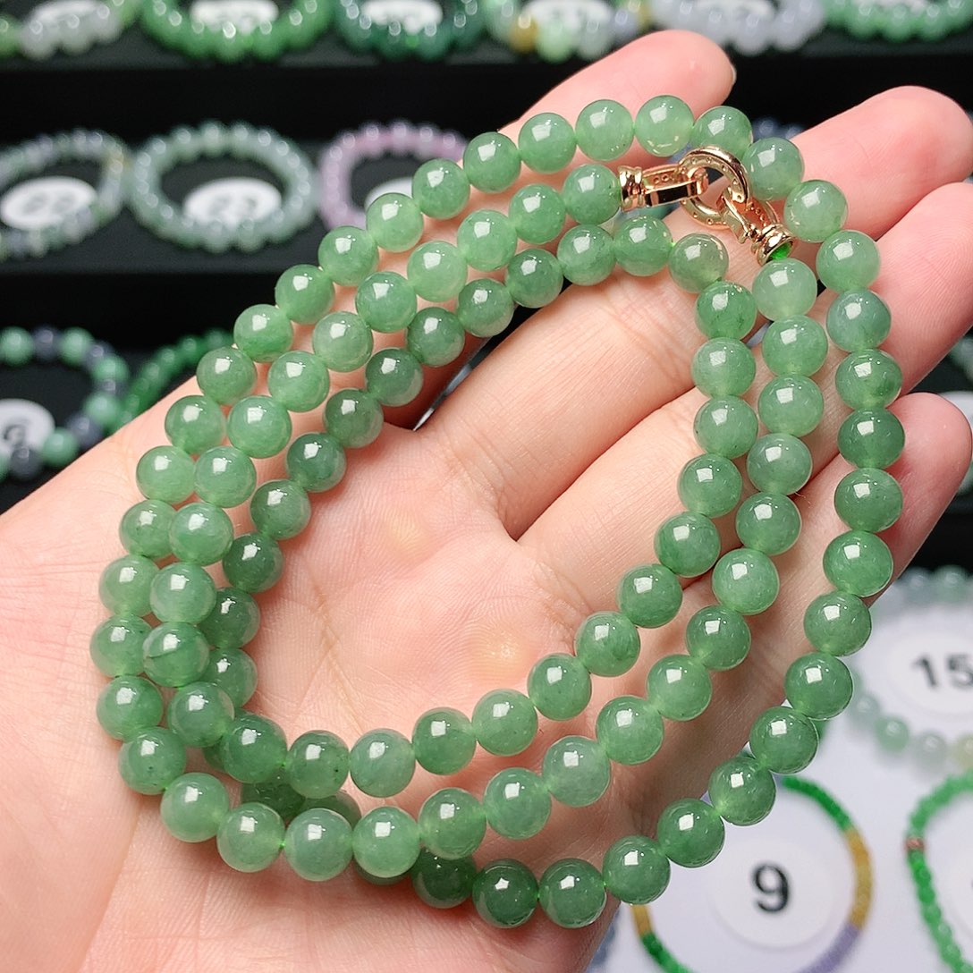 翡翠手链未镶嵌翡翠